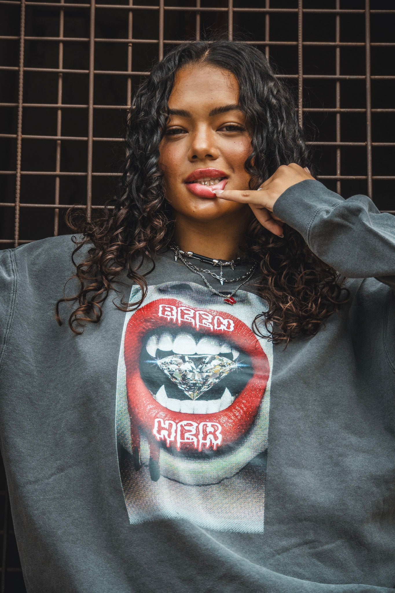 BEEN HER CREW NECK SWEAT SHIRT