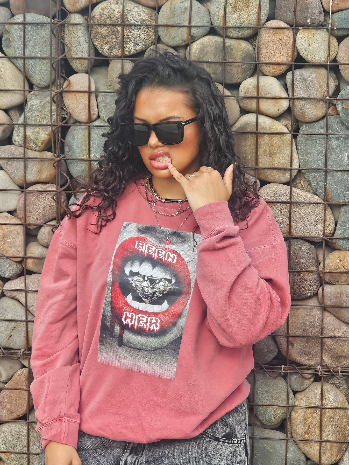 BEEN HER CREW NECK SWEAT SHIRT