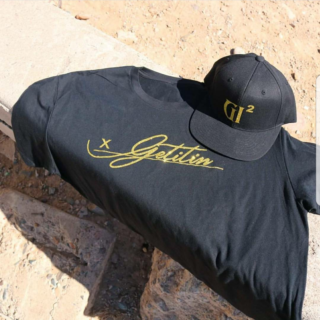 GOLD "sigature" T-shirt - GET IT IN Apparel